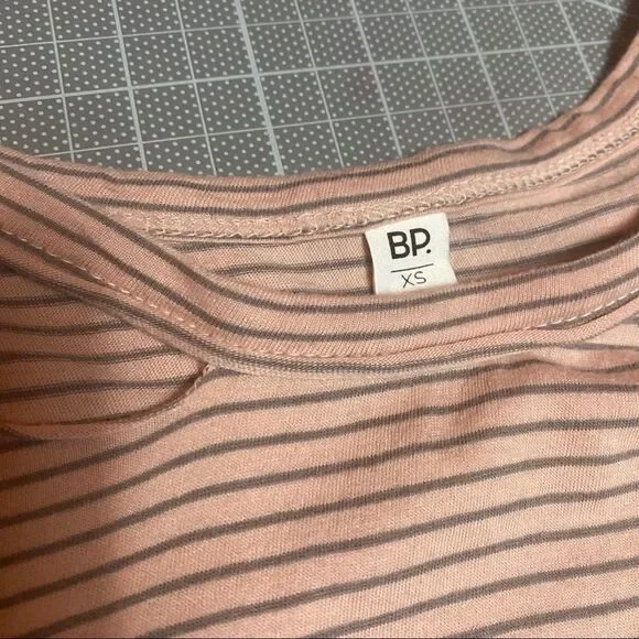 BP. Ripped Top - Picture 3 of 10